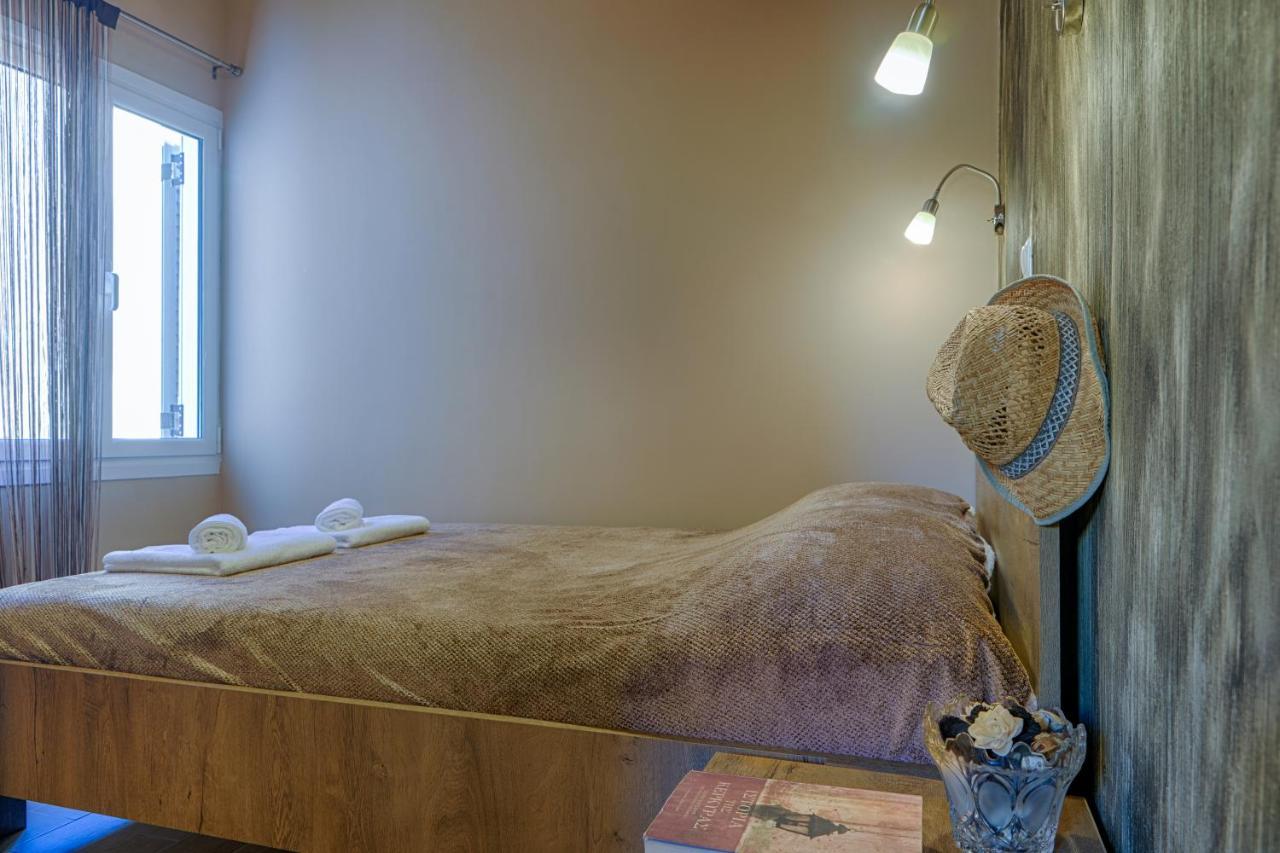 Renas Cosy Apartment Corfu  ภายนอก รูปภาพ