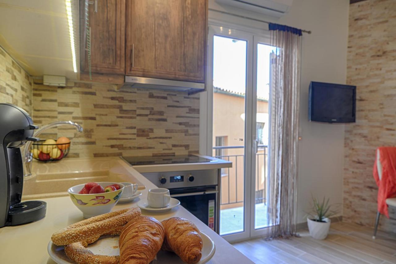 Renas Cosy Apartment Corfu  ภายนอก รูปภาพ