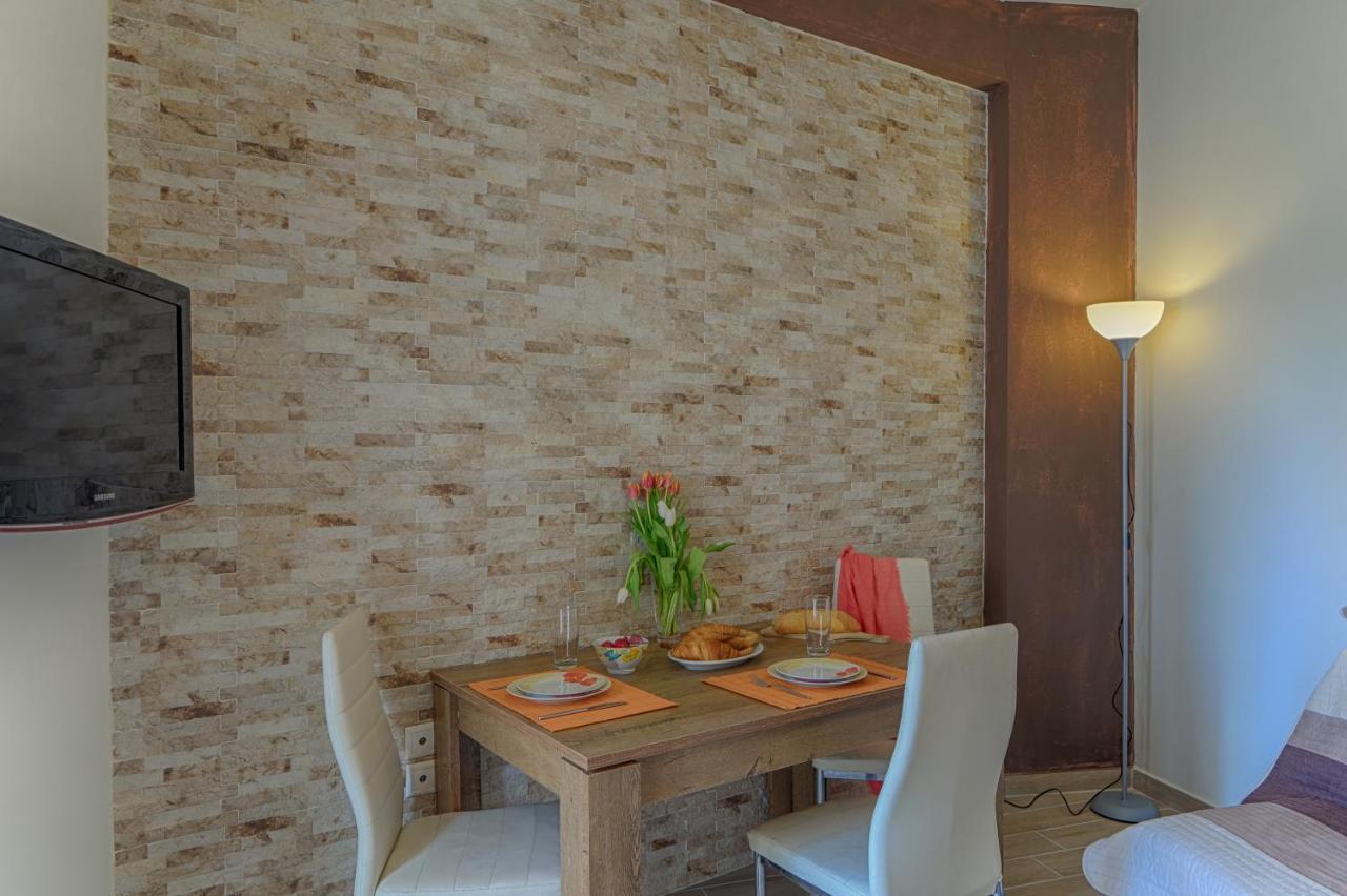 Renas Cosy Apartment Corfu  ภายนอก รูปภาพ